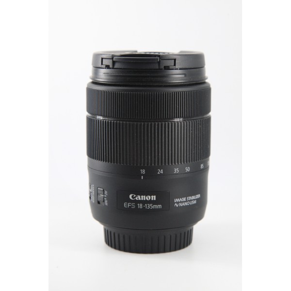Canon EF-S 18-135mm F3.5-5.6 IS USM d'occasion